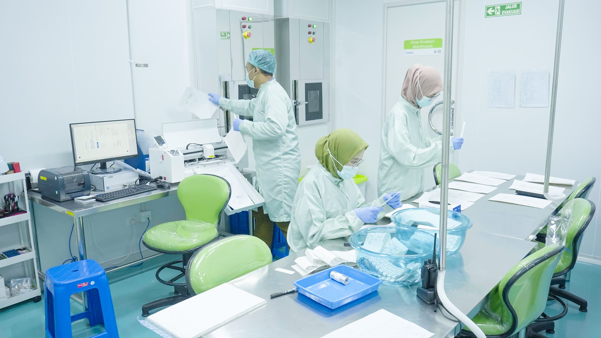 Free Bootstrap Template by ProBootstrap.com